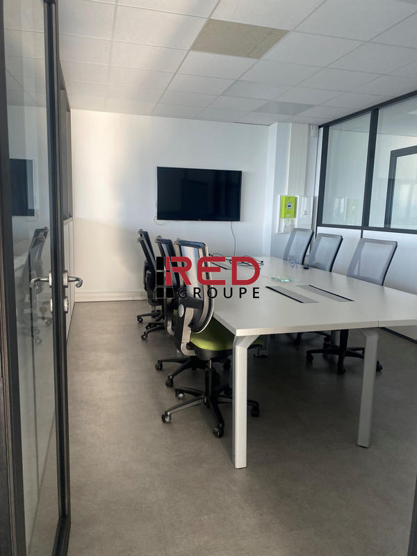 Bureau - 431 m²