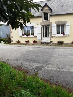 Maison en pierre - 85 m² - 4 pièces