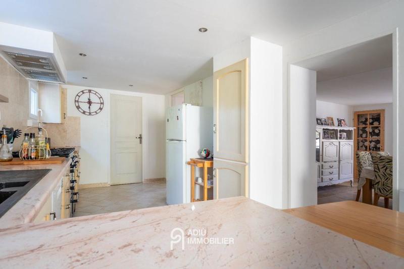 Mas - 157 m² - 7 pièces