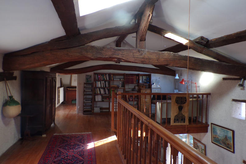 Maison - 167 m² - 6 pièces