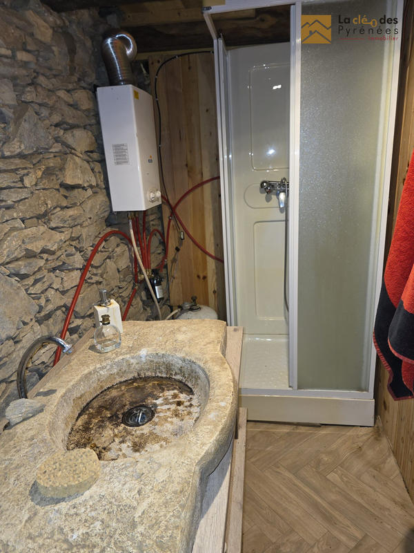 Maison ancienne - 69 m² - 2 pièces