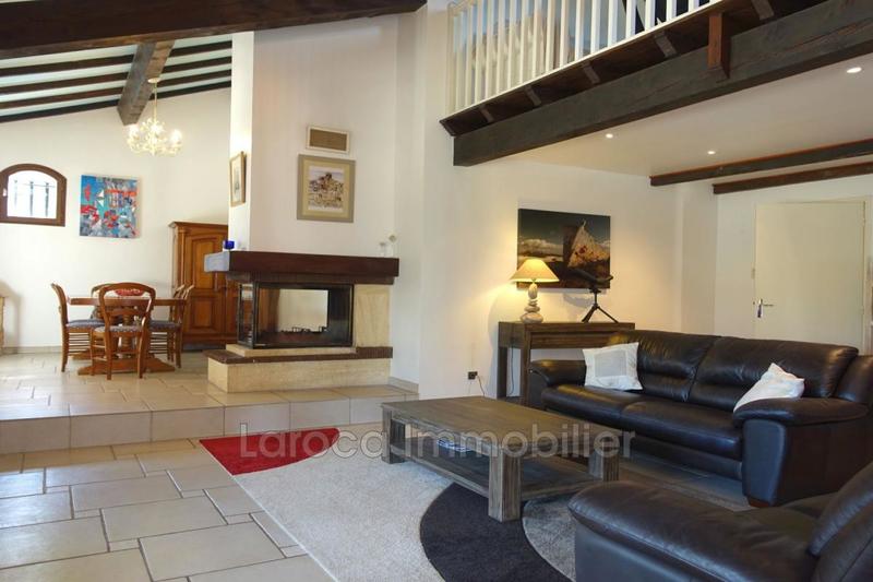 Villa - 167 m² - 6 pièces