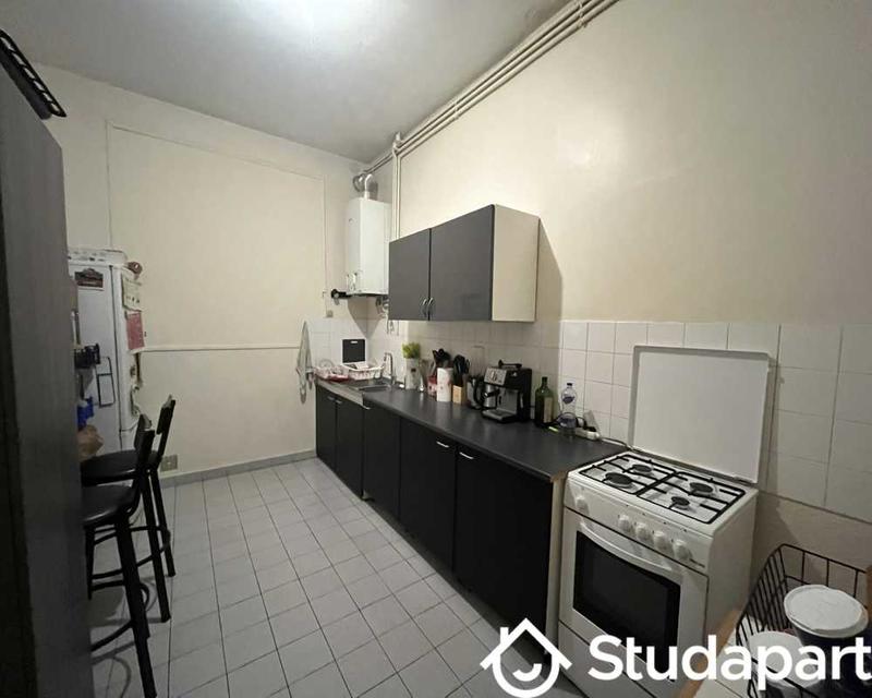 Chambre - 55 m² - 1 pièce