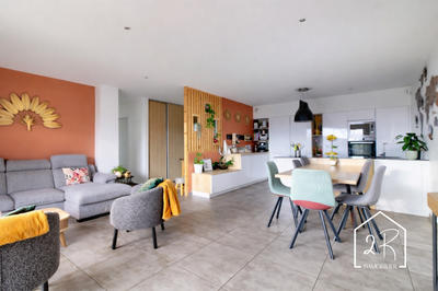 Appartement - 87 m² - 4 pièces