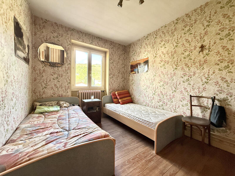 Maison - 117 m² - 5 pièces