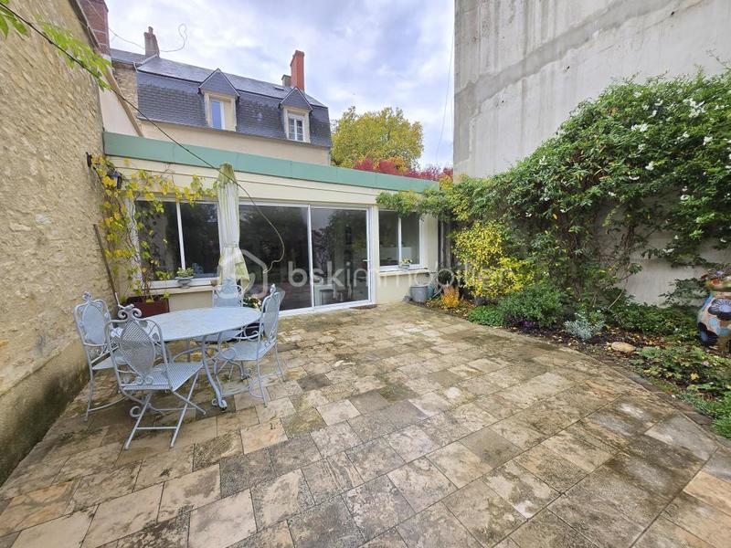 Maison de ville - 204 m² - 7 pièces
