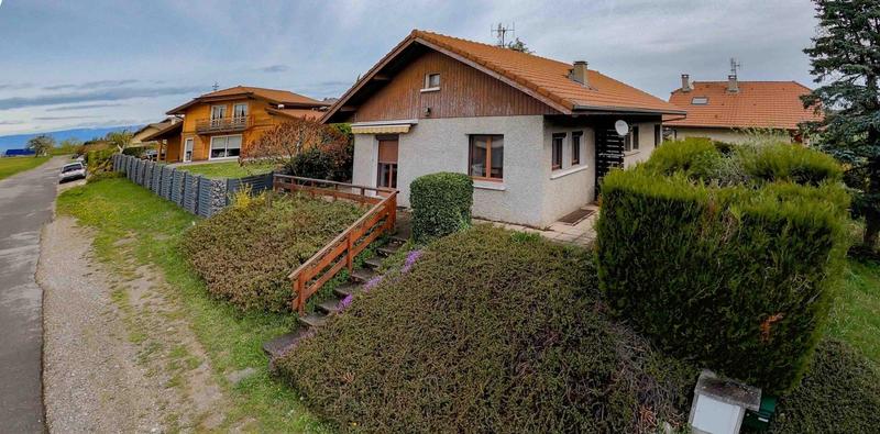 Maison - 100 m² - 4 pièces