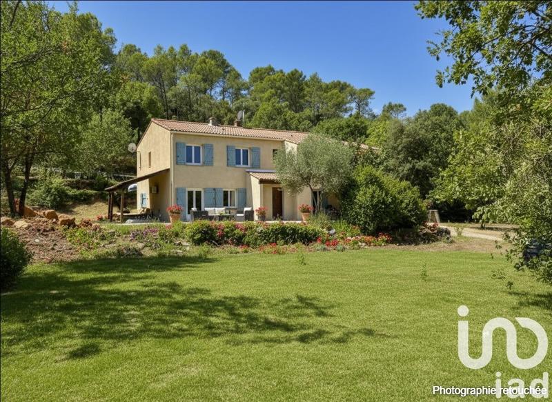 Maison - 162 m² - 7 pièces