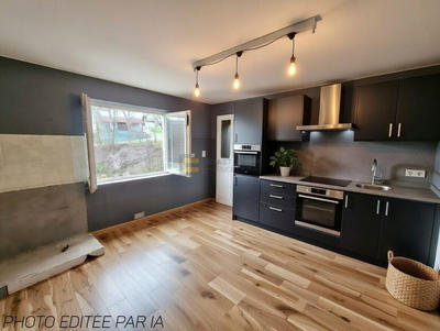 Maison - 155 m² - 3 pièces
