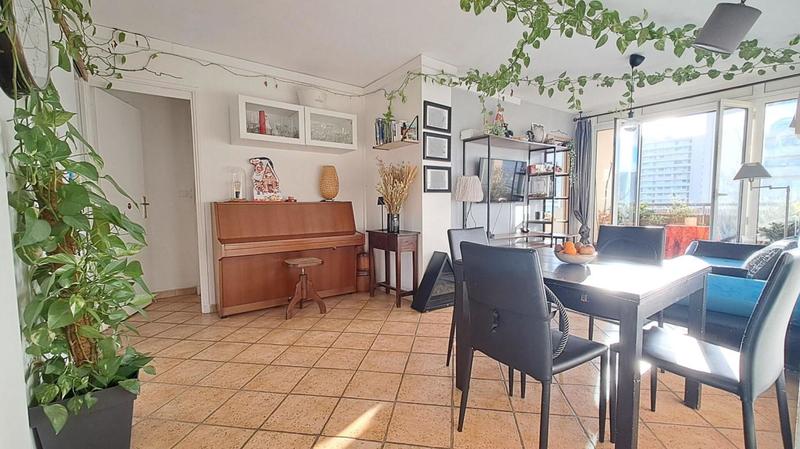 Appartement - 70 m² - 4 pièces
