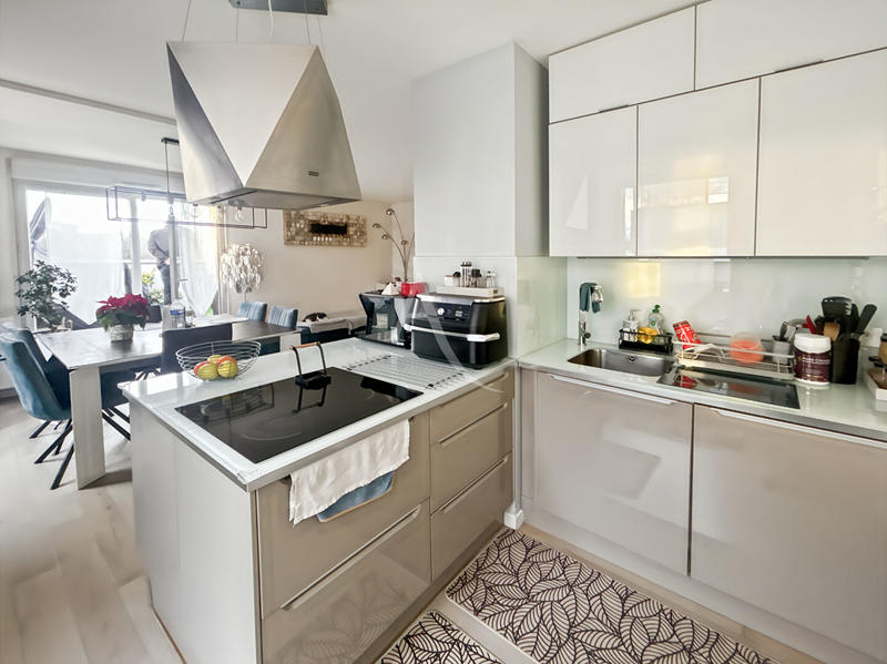 Appartement - 73 m² - 3 pièces