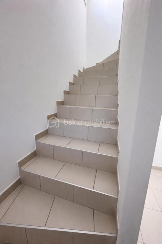 Maison de ville - 87 m² - 4 pièces