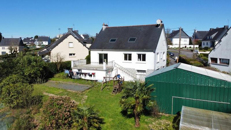 Maison - 171 m² - 6 pièces