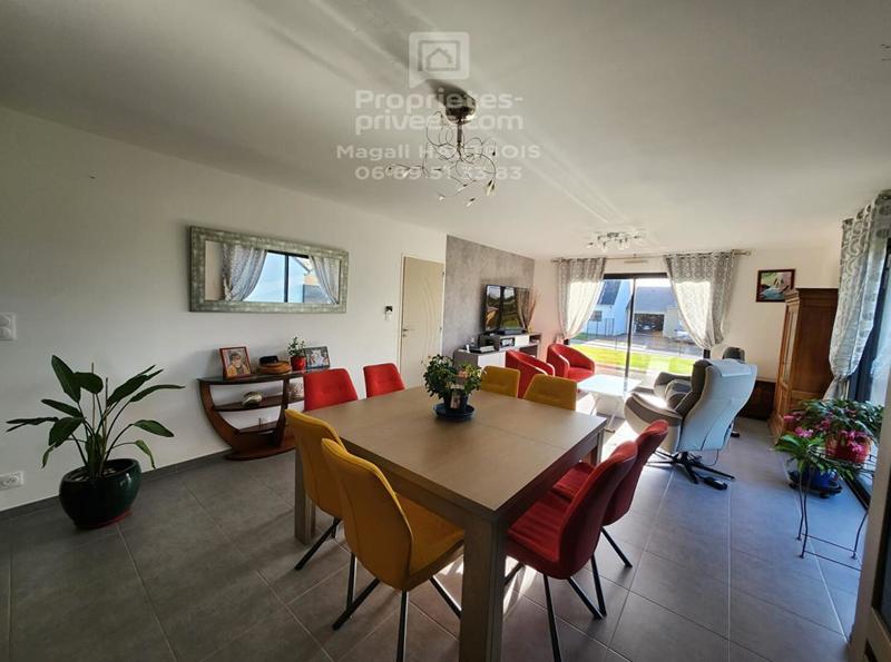 Maison - 102 m² - 5 pièces