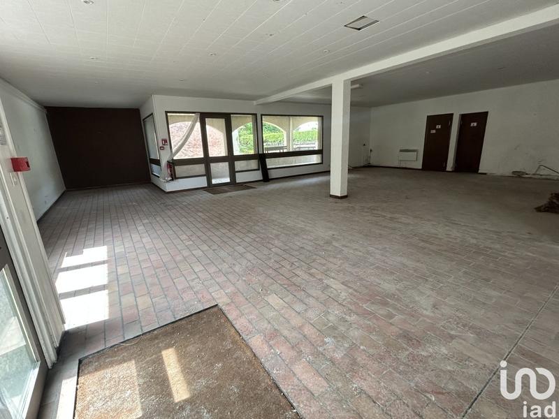 Local commercial - 291 m²