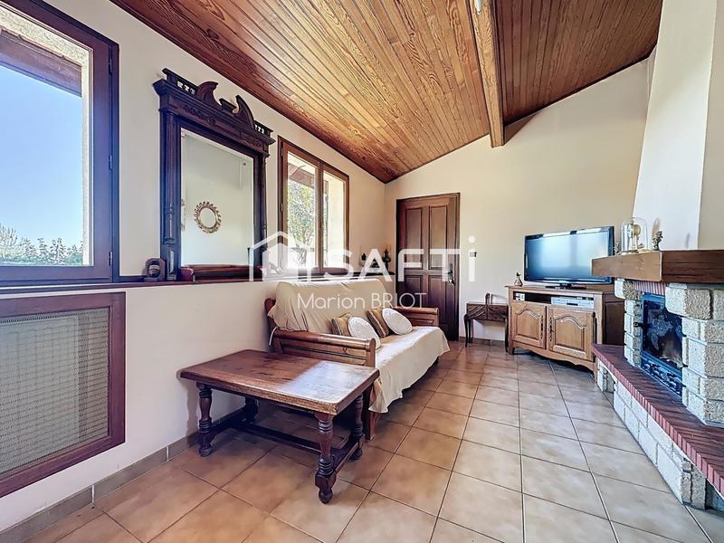 Maison - 162 m² - 7 pièces