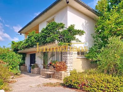 Maison - 153 m² - 7 pièces