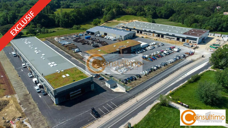 Local d'activité / Entrepôt - 511 m²