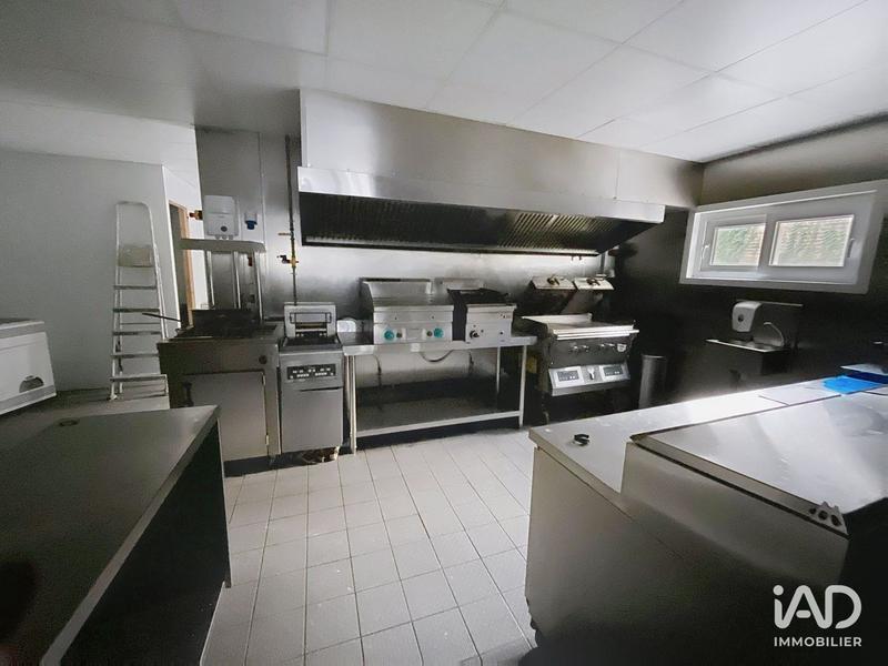 Local commercial - 220 m²