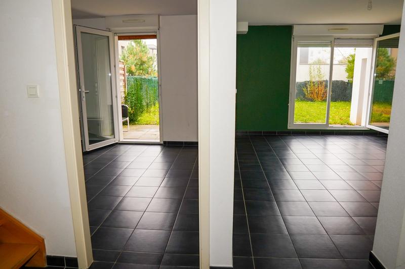 Maison - 99 m² - 5 pièces