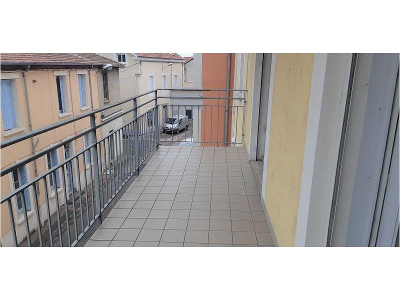 Appartement - 72 m² - 3 pièces