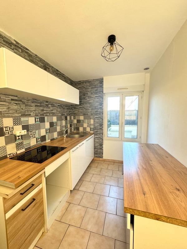 Maison - 91 m² - 5 pièces