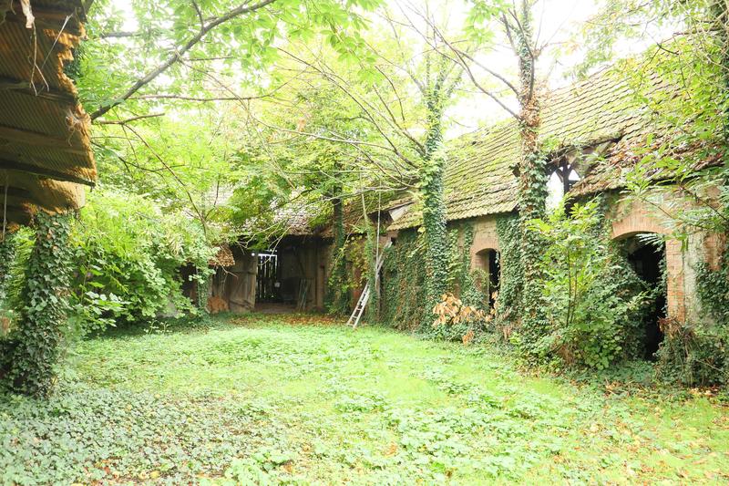 Maison - 196 m² - 8 pièces