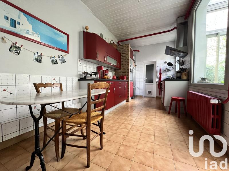 Maison - 264 m² - 11 pièces