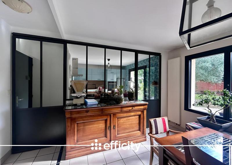 Maison - 135 m² - 5 pièces