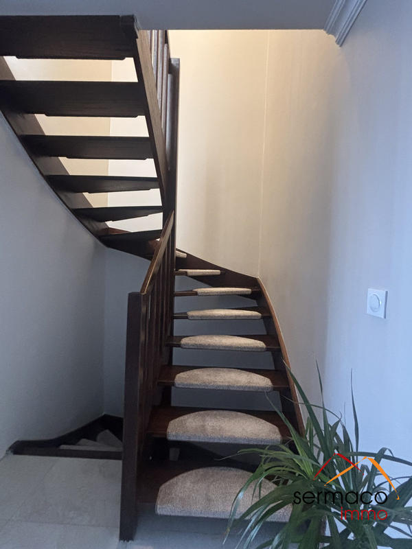 Maison - 86 m² - 5 pièces