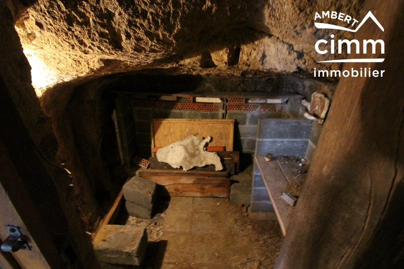 Maison - 110 m² - 10 pièces