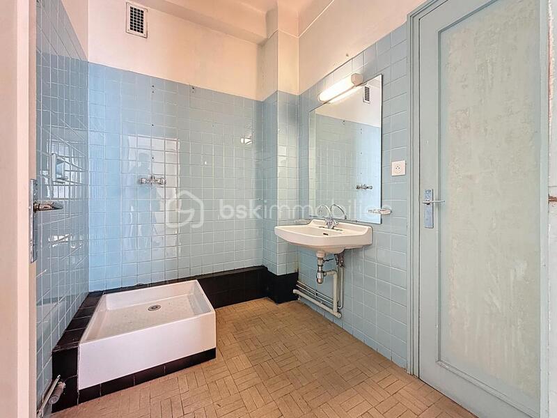 Appartement - 190 m² - 6 pièces