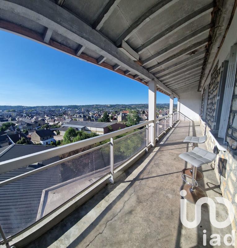 Appartement - 100 m² - 3 pièces