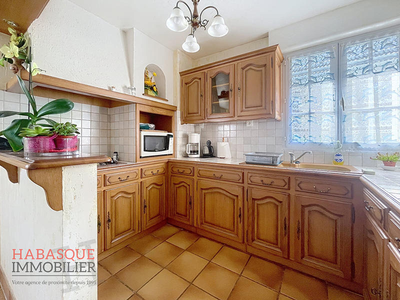 Maison - 104 m² - 6 pièces