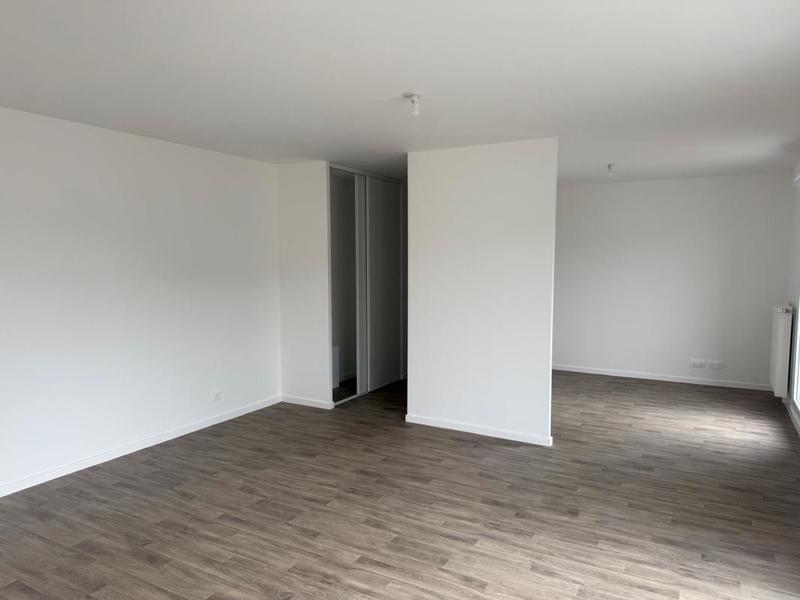 Appartement - 79 m² - 3 pièces