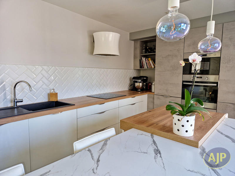 Maison - 153 m² - 6 pièces