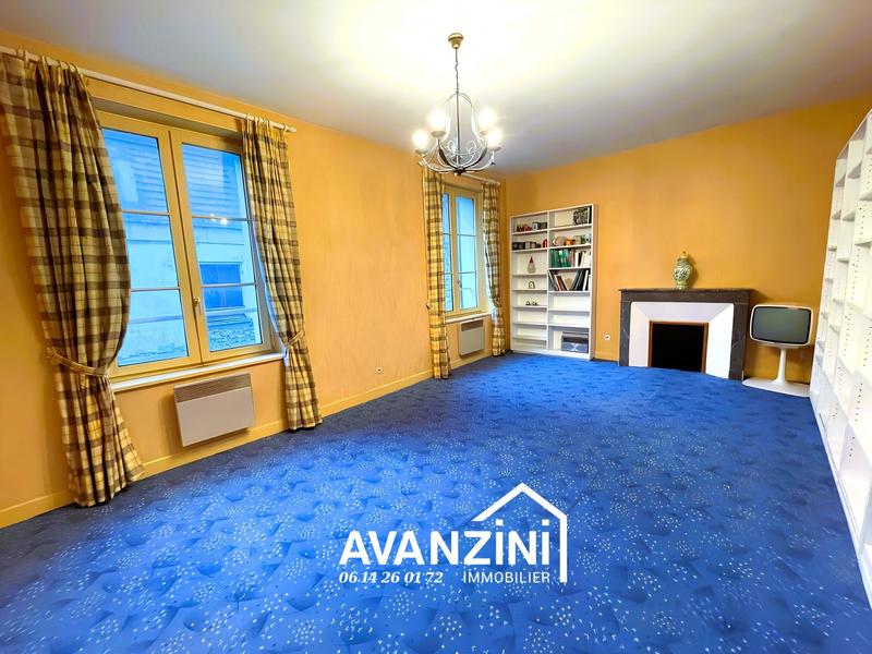 Maison - 163 m² - 6 pièces