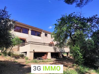 Maison - 135 m² - 6 pièces