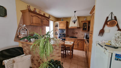 Maison - 79 m² - 6 pièces