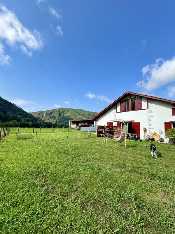 Maison - 101 m² - 4 pièces