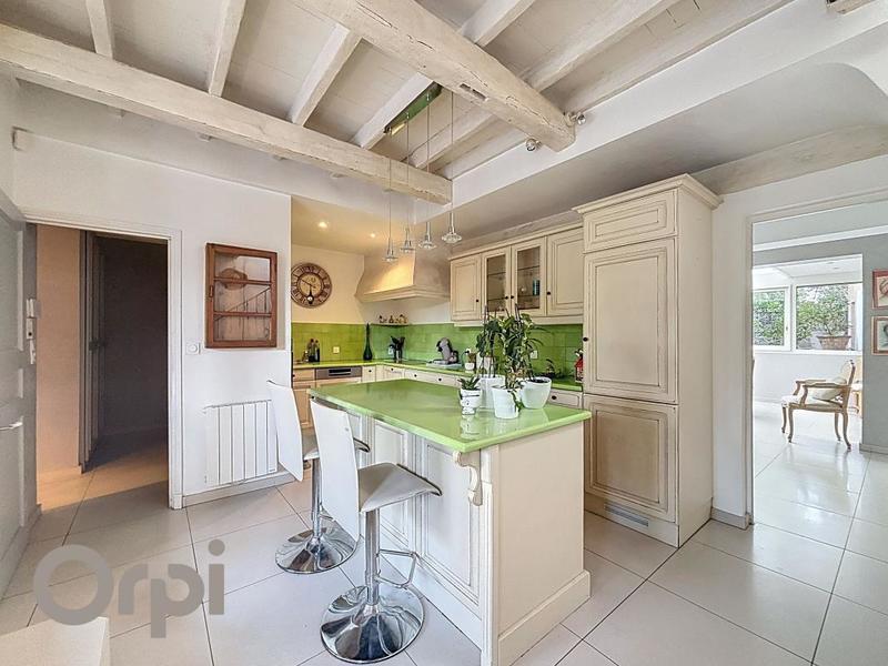 Maison - 189 m² - 6 pièces