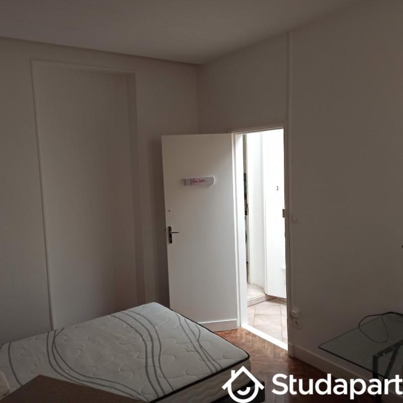 Chambre - 16 m² - 1 pièce