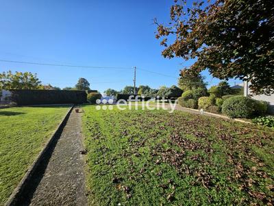 Pavillon - 275 m² - 6 pièces