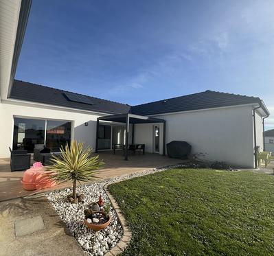 Maison - 147 m² - 6 pièces