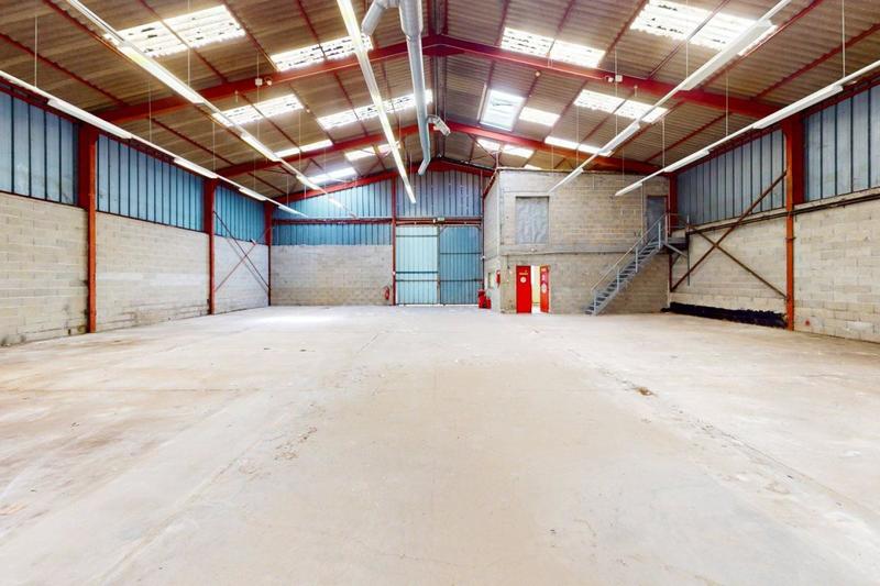 Immeuble - 2 747 m²