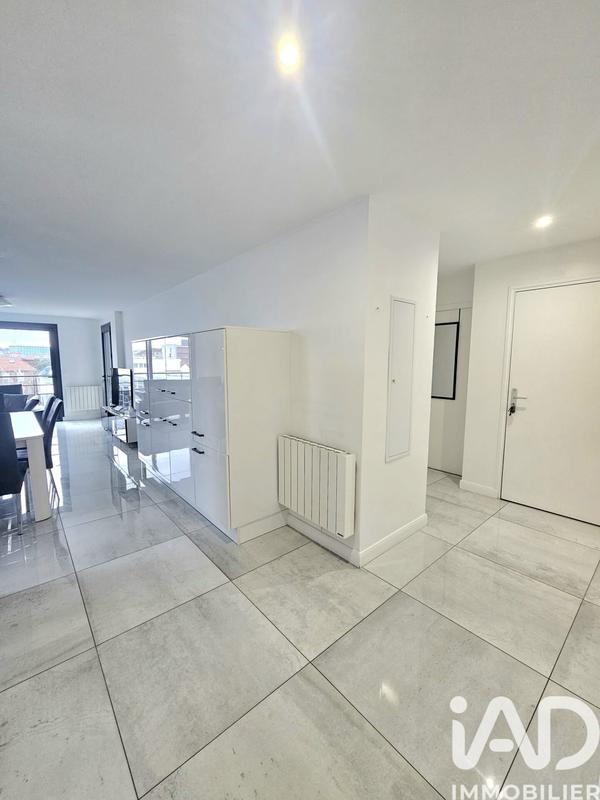 Appartement - 94 m² - 4 pièces