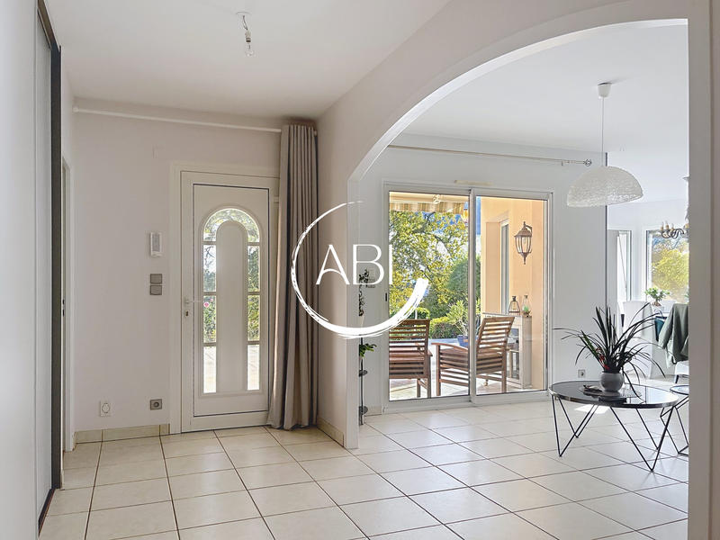 Maison - 155 m² - 4 pièces