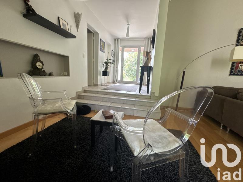 Maison - 245 m² - 9 pièces