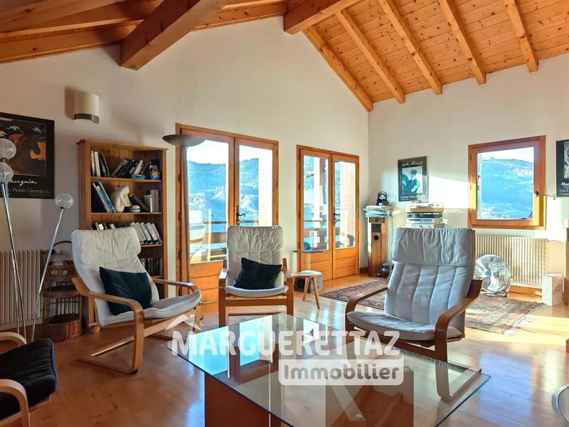 Châlet - 152 m² - 7 pièces