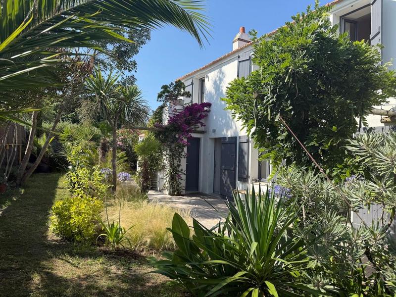 Maison - 125 m² - 6 pièces